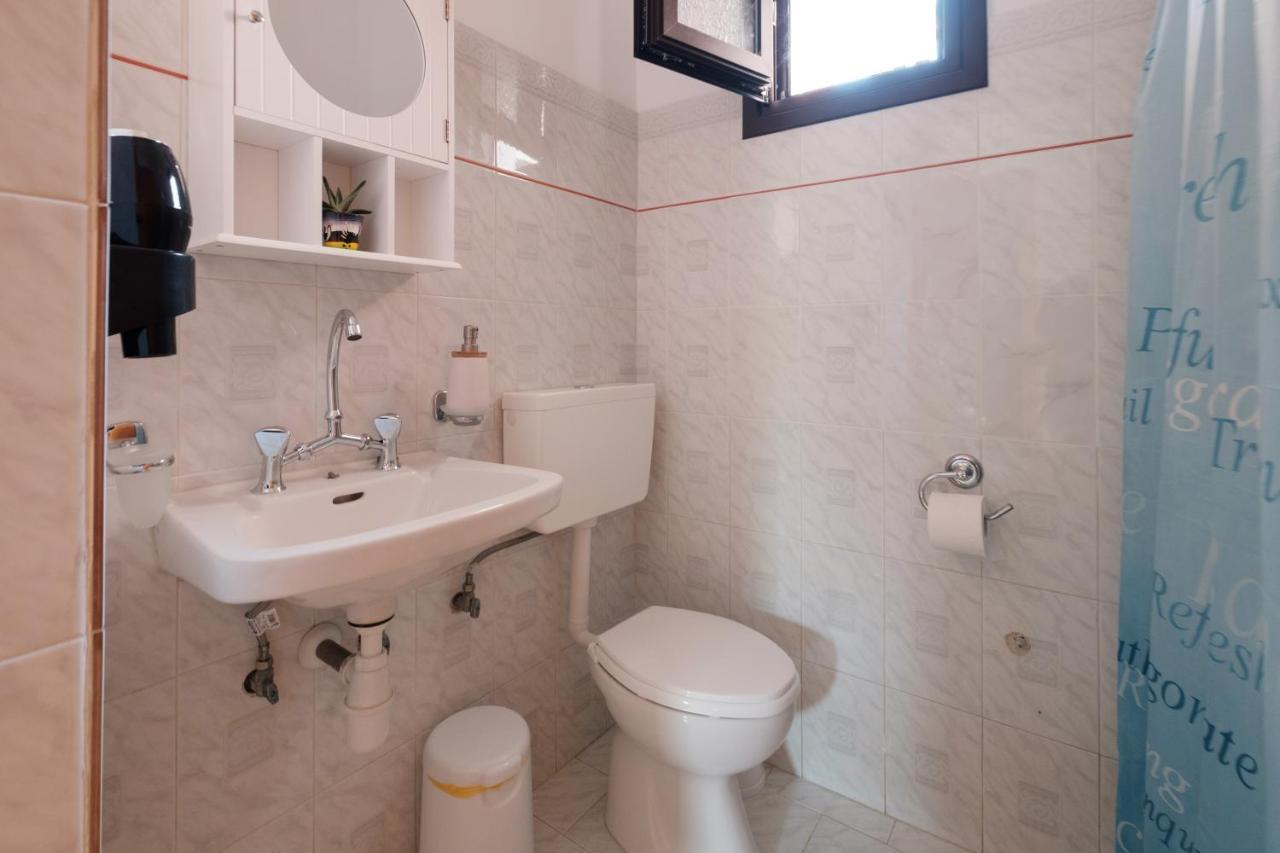 Mouzakitis Apartments 3 أريلاز المظهر الخارجي الصورة