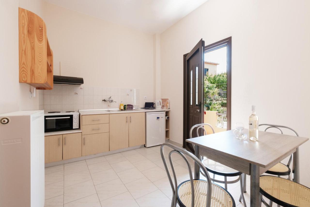 Mouzakitis Apartments 3 أريلاز المظهر الخارجي الصورة